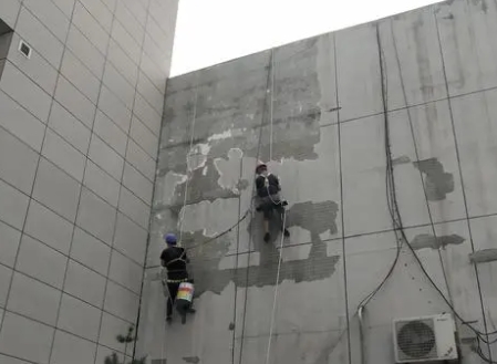 贵港市楼顶漏水维修公司分享下贵港市外墙防水的注意事项